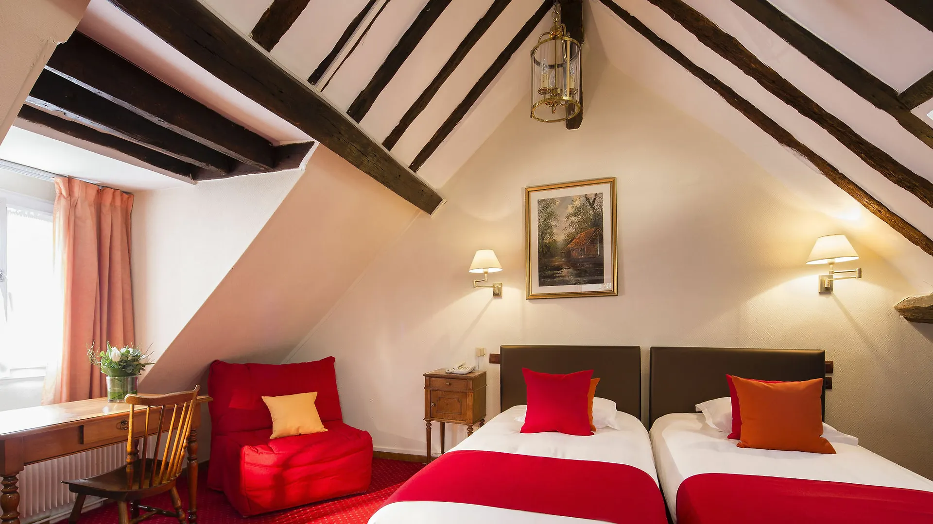Saint Roch Hotel 2*