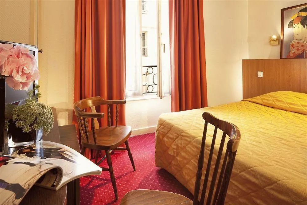 Saint Roch Hotell 2*